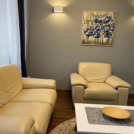 Ratuszowy イェレニャ・グーラ